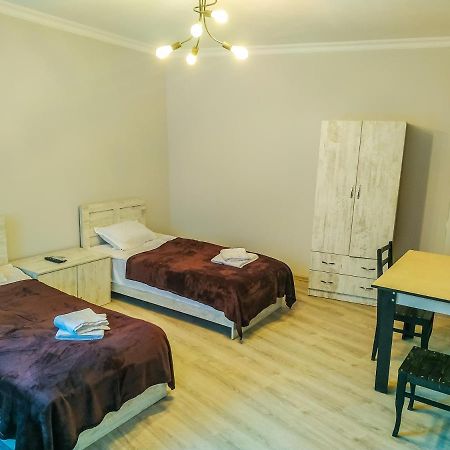 Apartment Alex Tbilisi Exteriör bild
